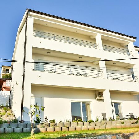 Apartments & Rooms Kata - Adults Only セニ エクステリア 写真