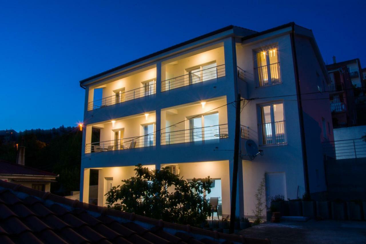 Apartments & Rooms Kata - Adults Only セニ エクステリア 写真