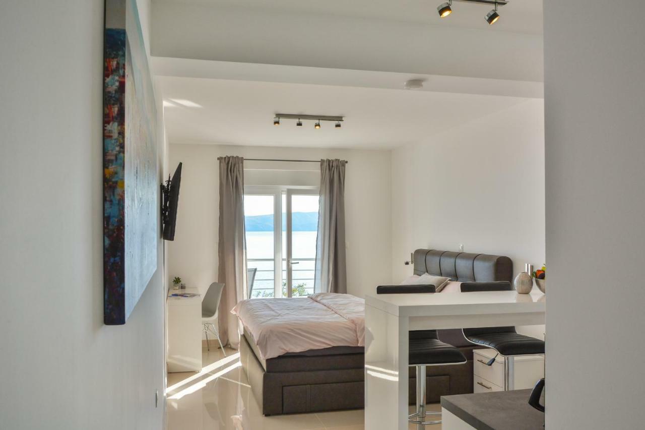 Apartments & Rooms Kata - Adults Only セニ エクステリア 写真