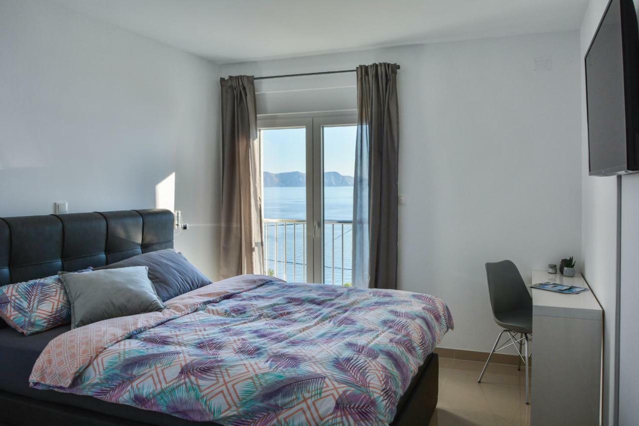 Apartments & Rooms Kata - Adults Only セニ エクステリア 写真