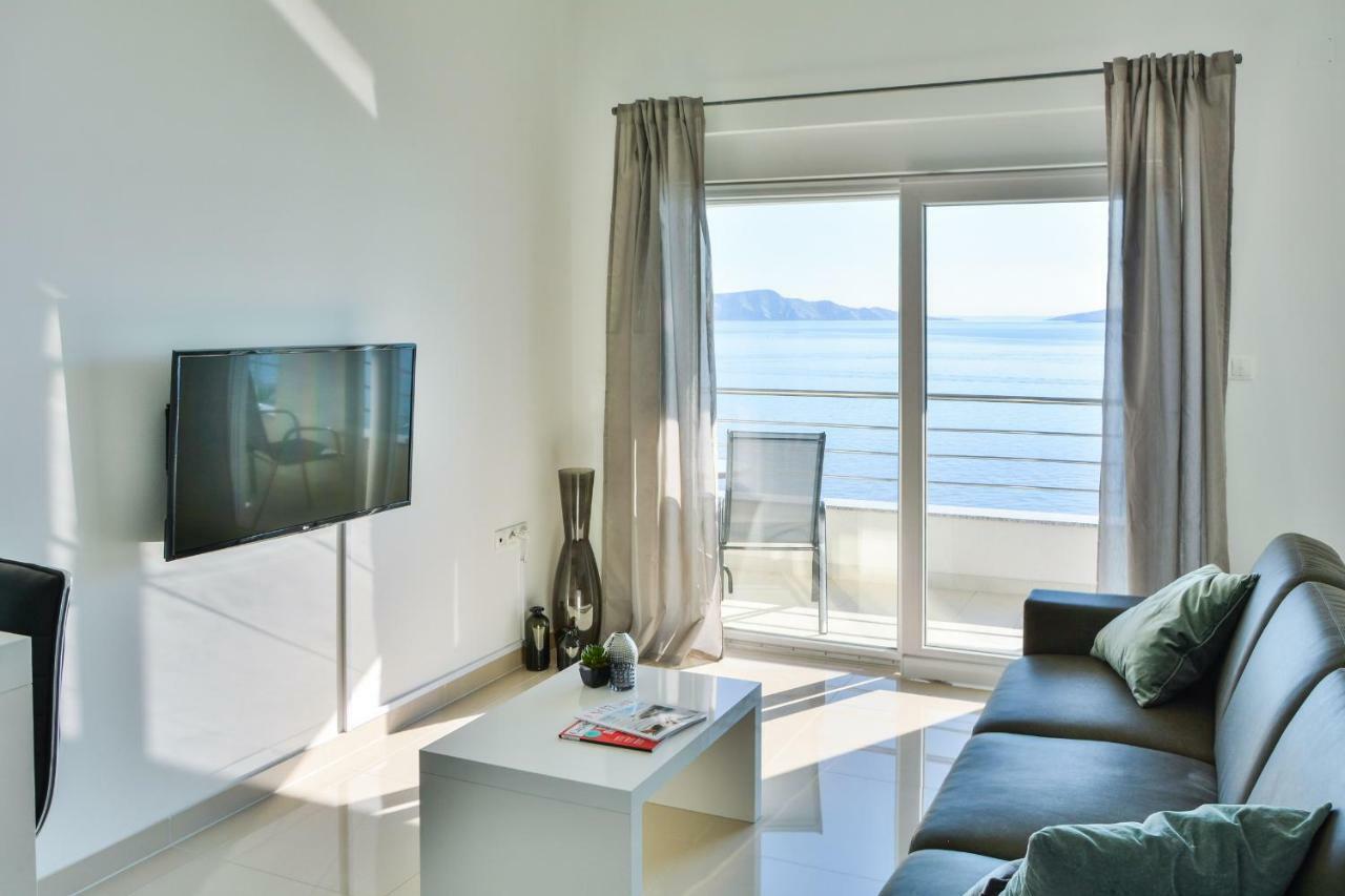 Apartments & Rooms Kata - Adults Only セニ エクステリア 写真