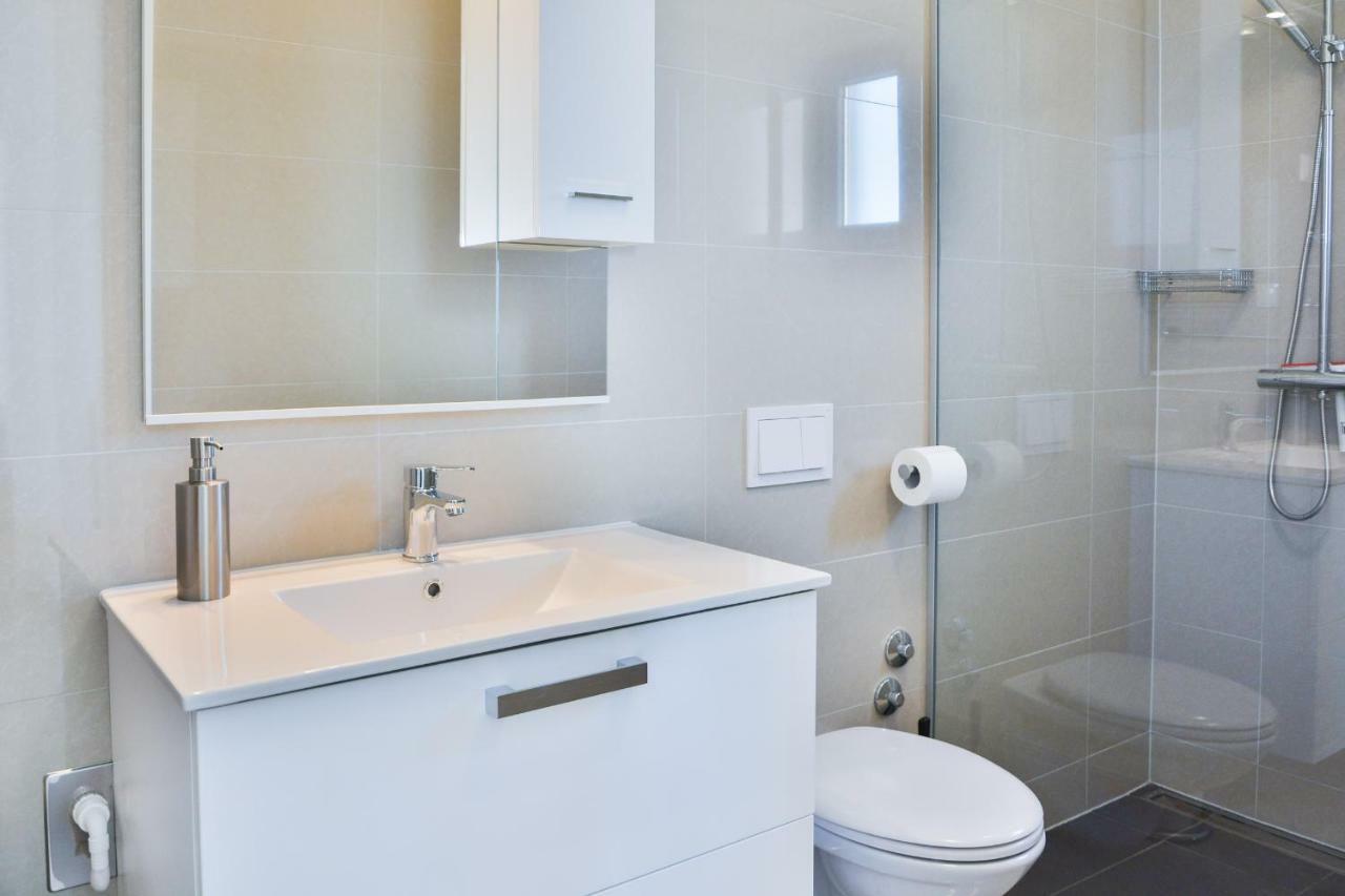 Apartments & Rooms Kata - Adults Only セニ エクステリア 写真