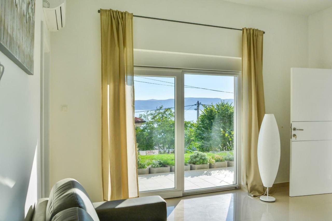 Apartments & Rooms Kata - Adults Only セニ エクステリア 写真