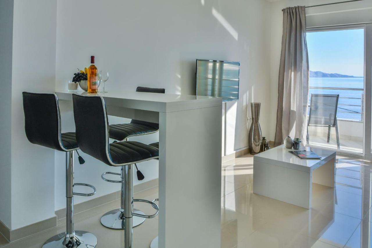 Apartments & Rooms Kata - Adults Only セニ エクステリア 写真